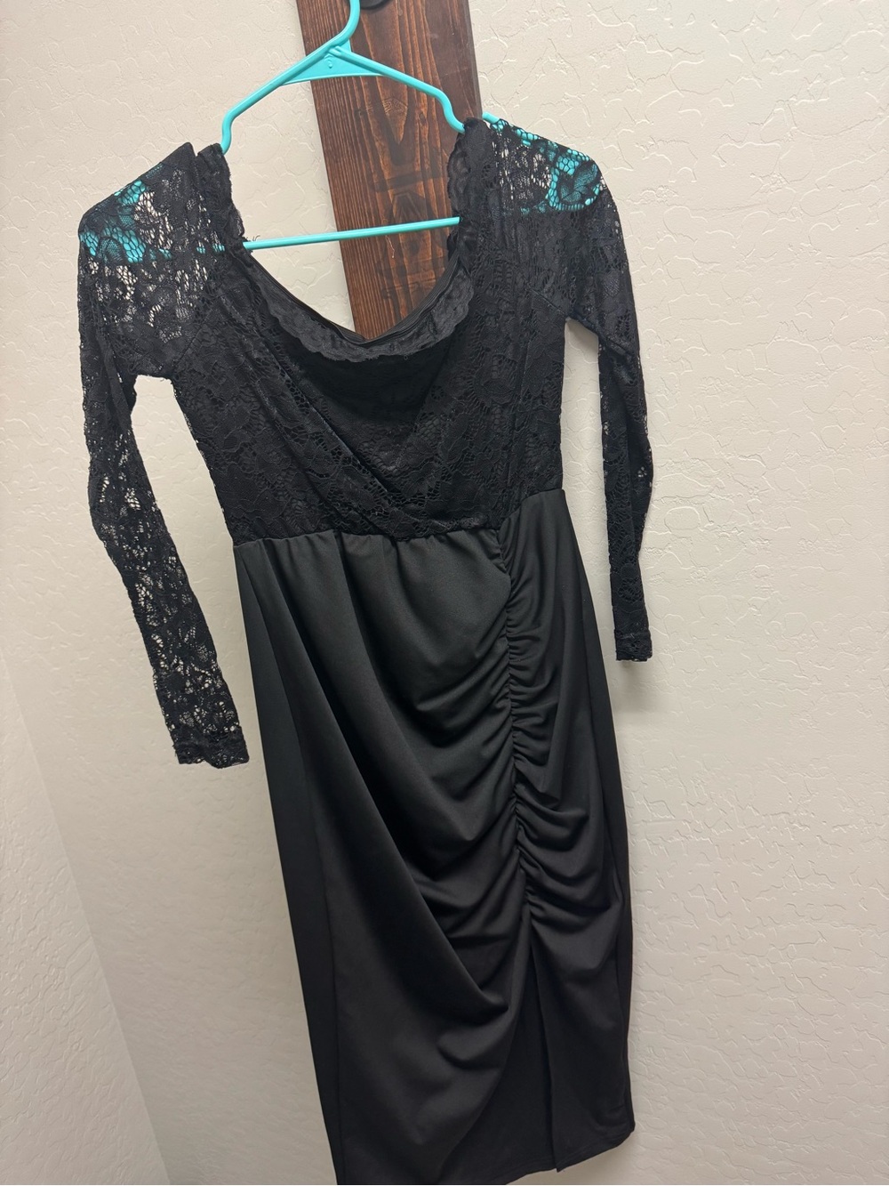 SHEIN Black Lace Long-Sleeve Ruched Midi Dress
